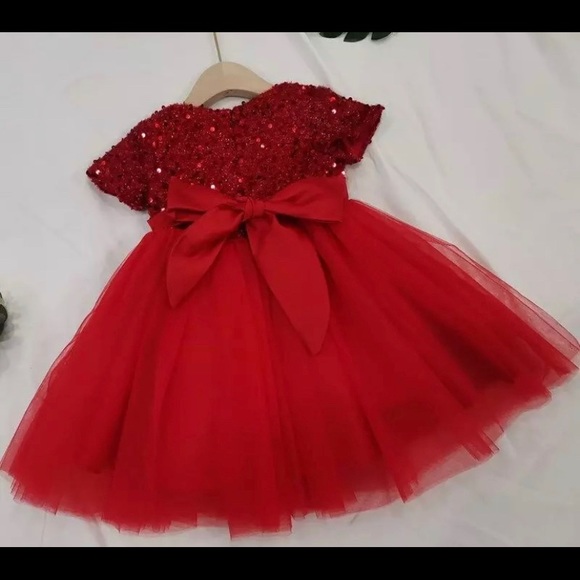 Girls dresses brand new 6-7 years - Picture 3 of 7